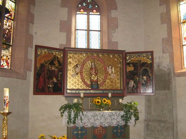 Flügelaltar mit Madonna